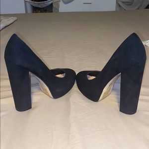 Black platform Pump heels